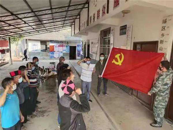 不一样的“疫”线一样的坚守 他们变身疫情防控“先锋队”