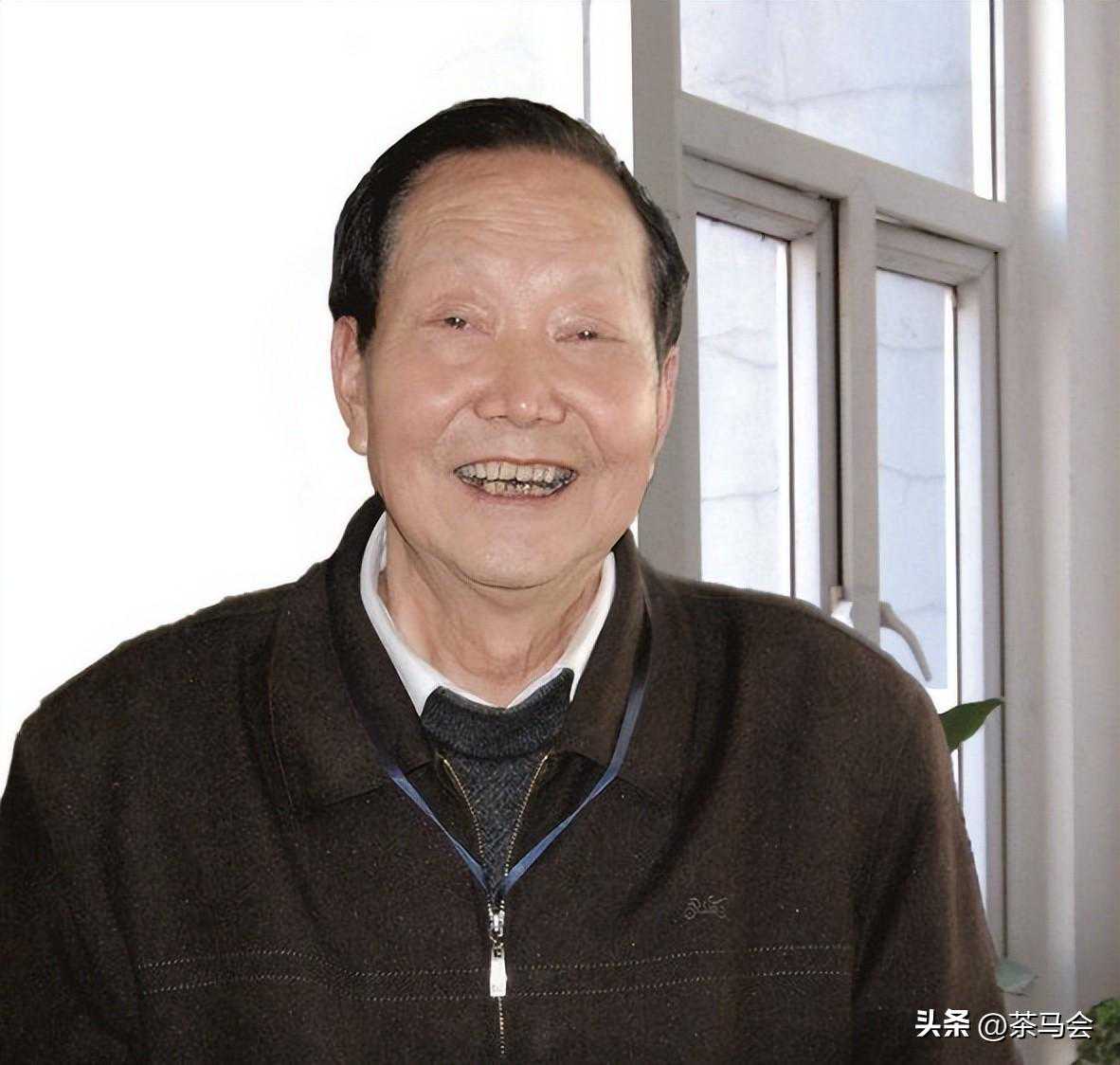 在位最长勐海茶厂厂长，13年“老同志”邹炳良，退休后仍坚持创业