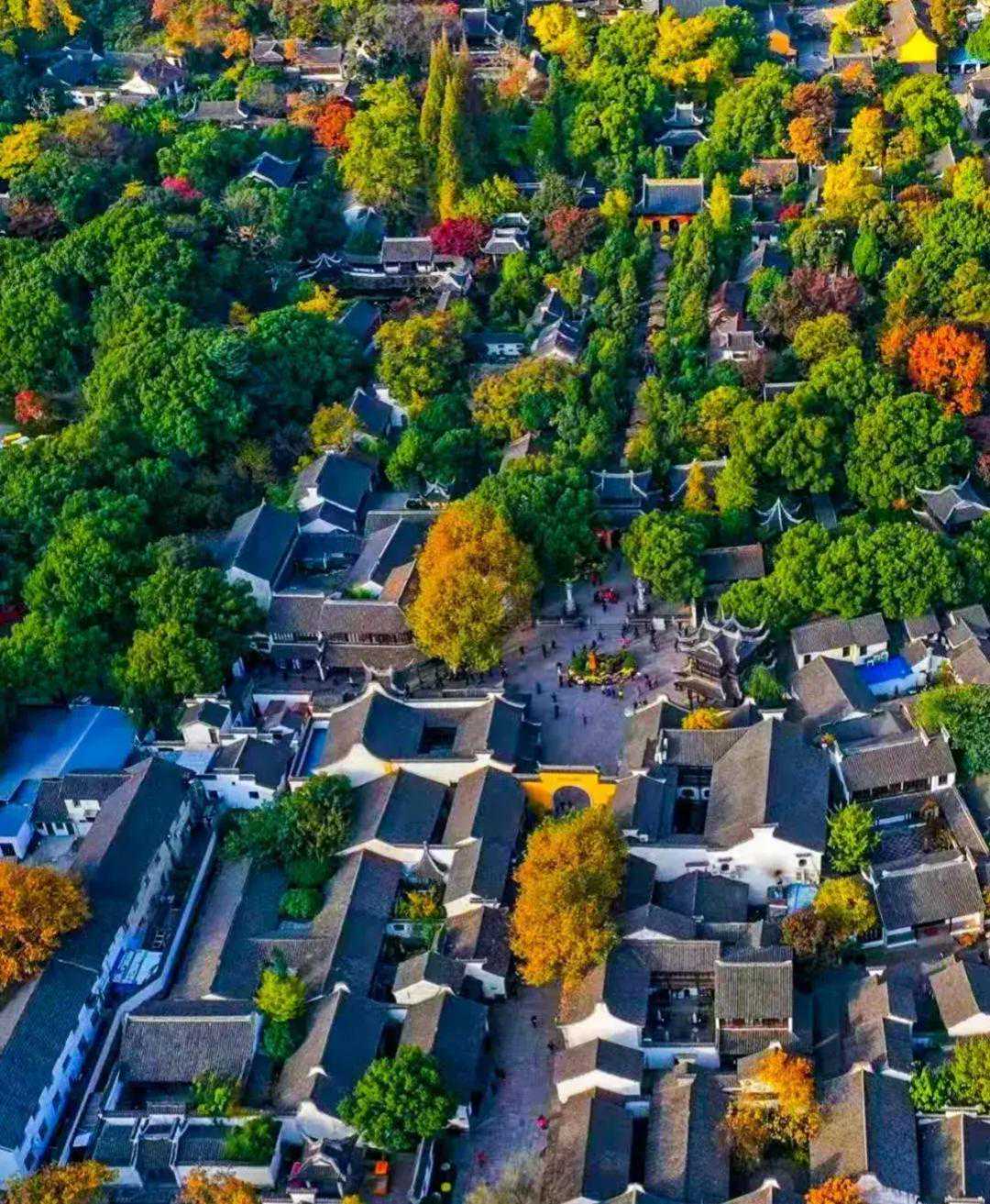 无锡惠山古镇泰伯祠堂至德祠对联赏析