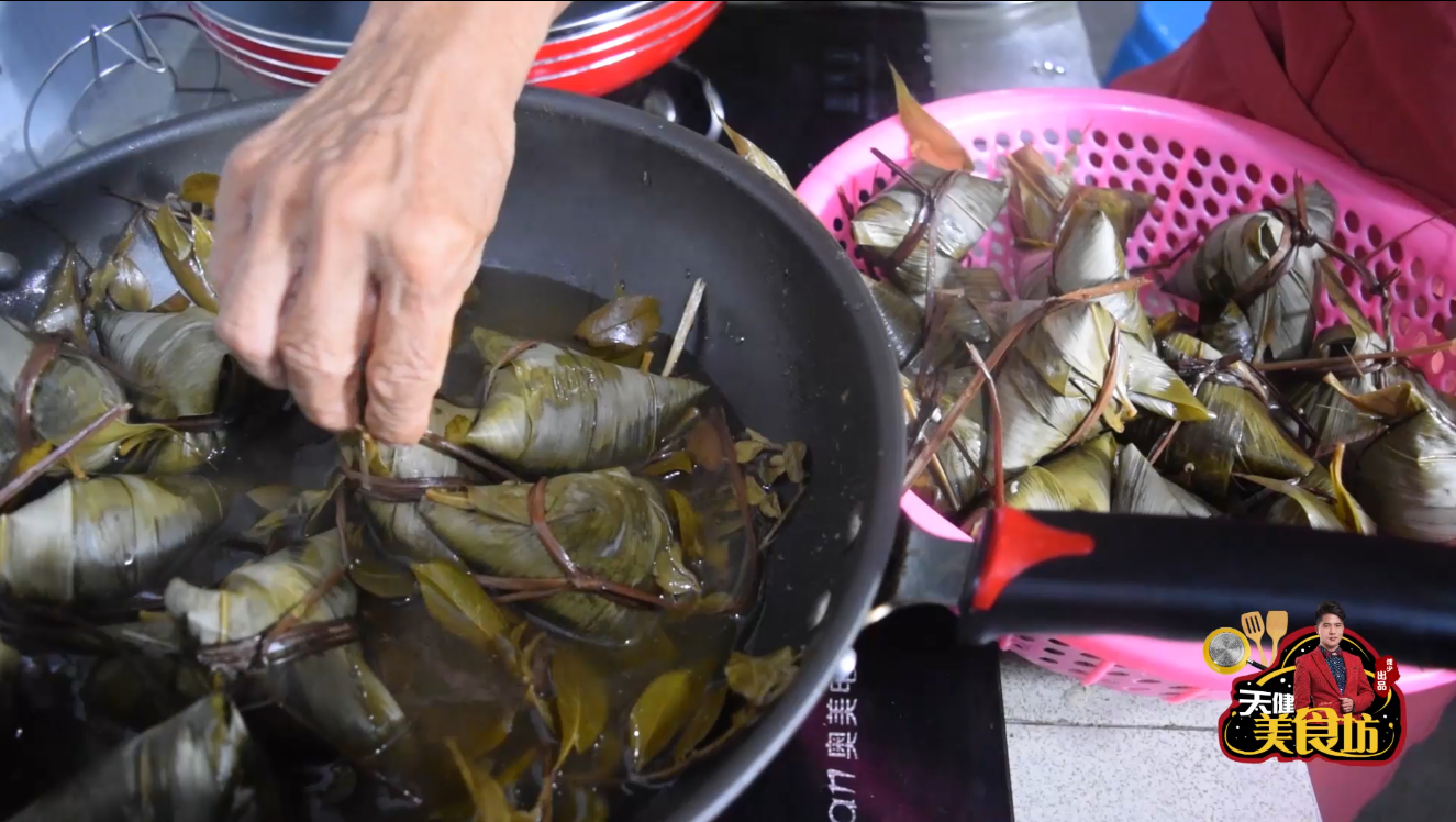 老罗说普洱：什么价位的茶叶值得入手，300的老班章怎么样？