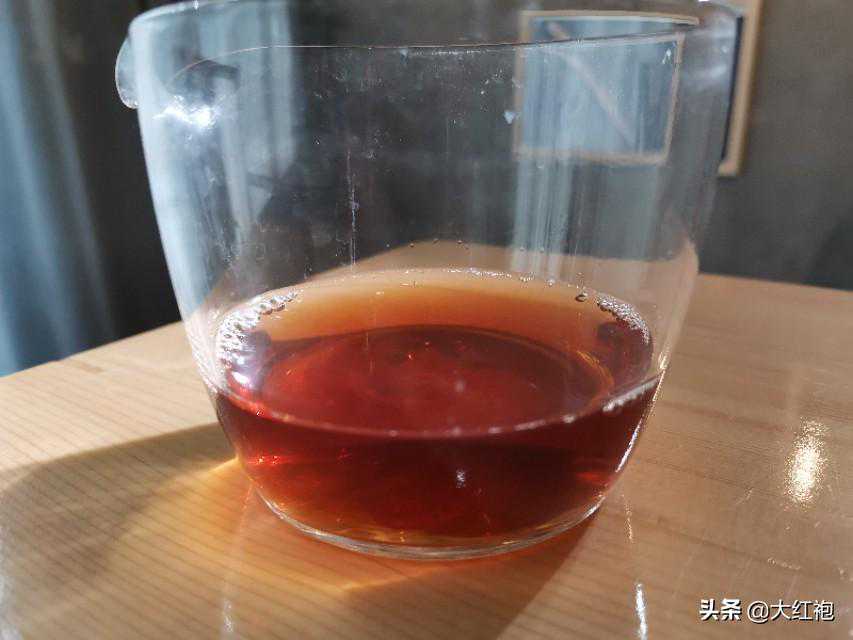 如果你刚开始喝武夷岩茶，听我一句劝，先别喝正岩肉桂