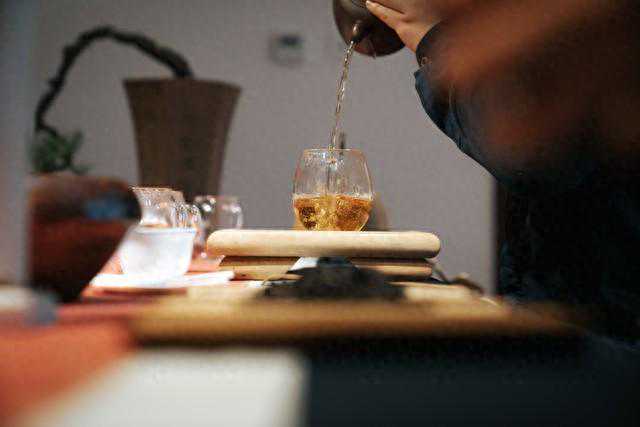 苏州碧螺春、杭州龙井、信阳毛尖，谁是绿茶之王