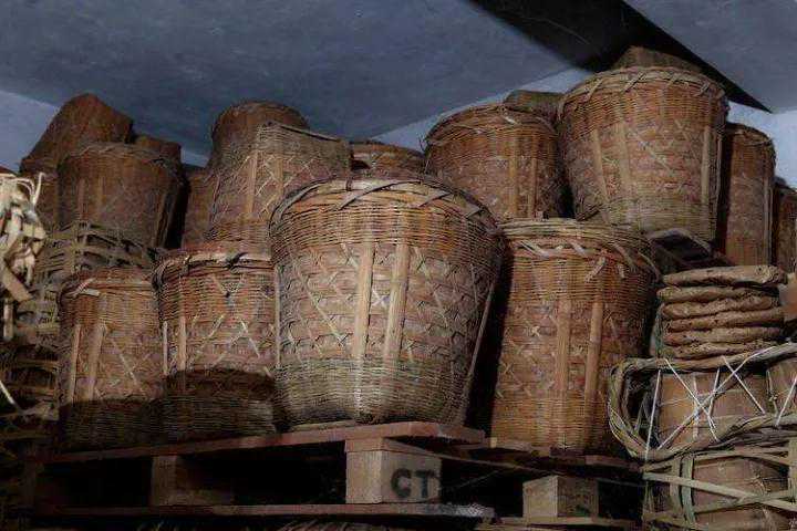 2003年六堡生晒老茶婆｜这次的它，更干净，更好喝哟！