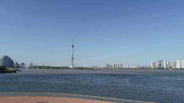 临沂沂河再现“琅琊八景”之“沂水拖蓝”，太壮观了！