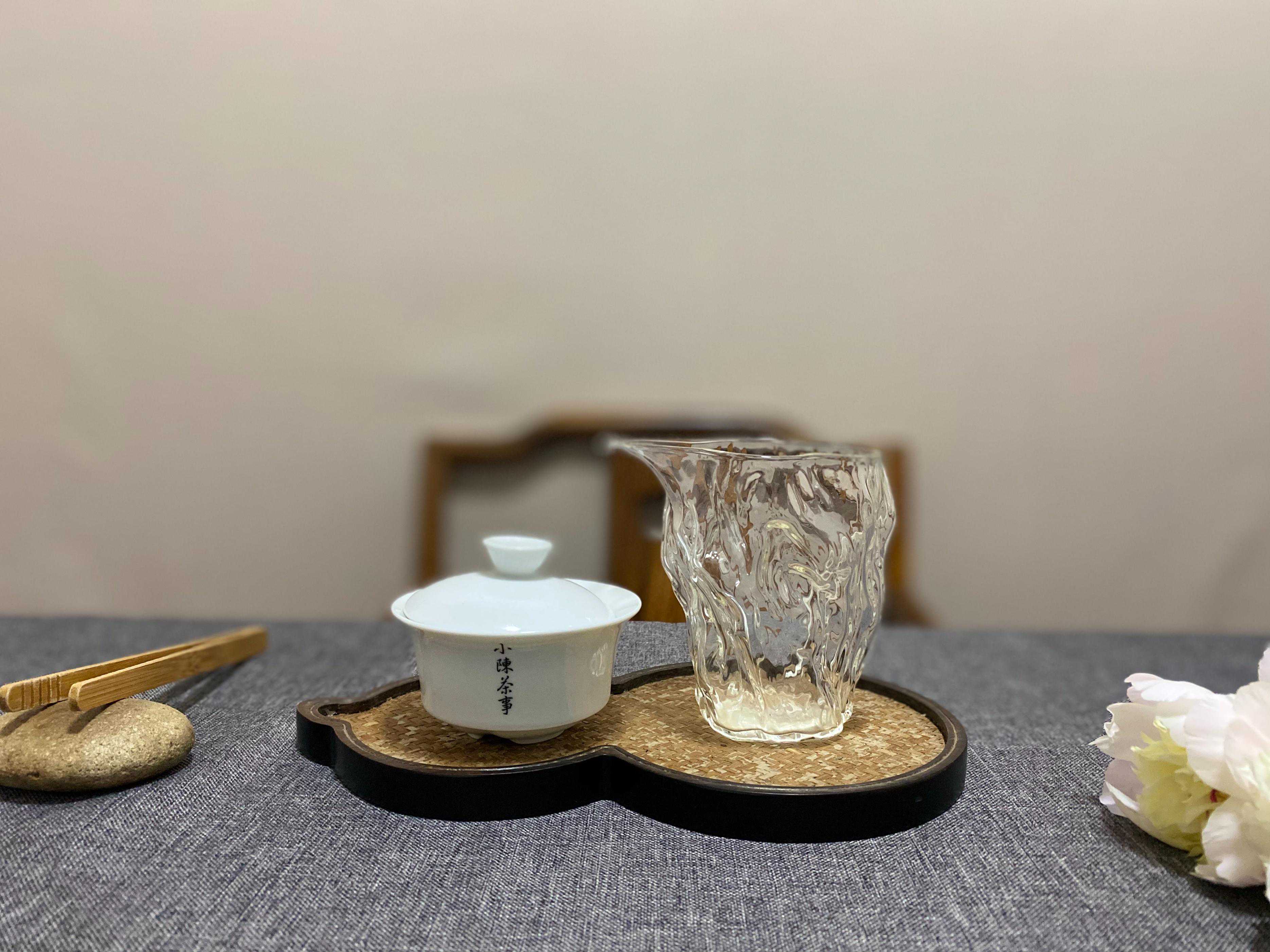 预算300元，能不能买齐一套适合泡白茶、岩茶、红茶的功夫茶具？