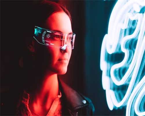 满心欢喜染了黑茶色，染完却变成了绿色，关于染发你知道多少